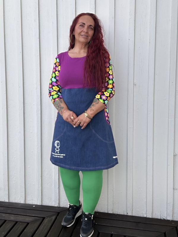 En god resept❤️jeanskjole_mørkeblå/mørk aubergin